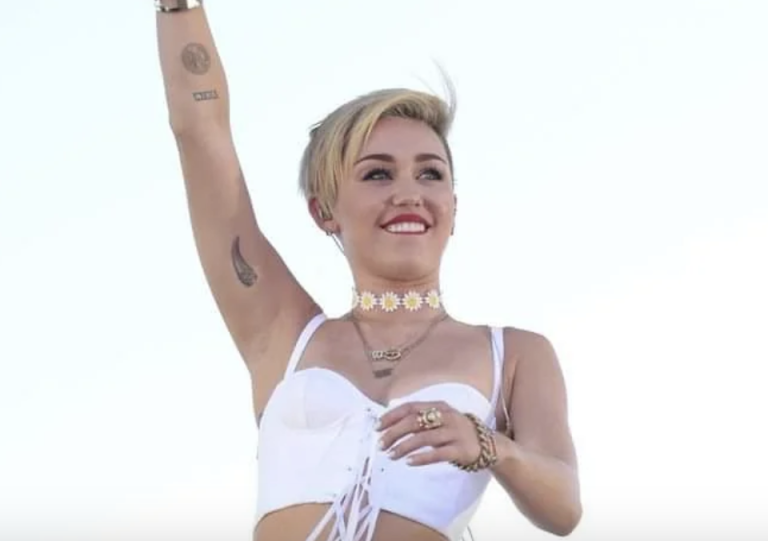 Miley Cyrus’ Workout Routine and Diet Plan for That Toned Body