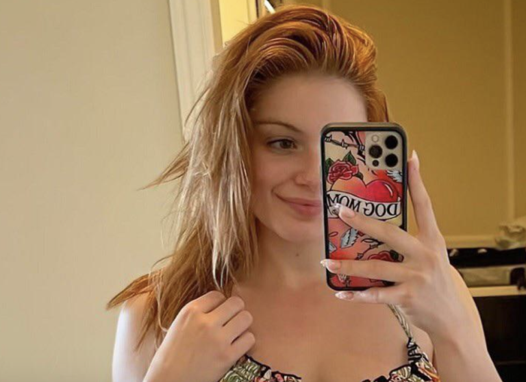 Ariel Winter Flaunts Her Stunning Style and Fit Physique in New Photos